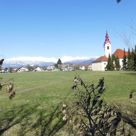 Apartamento House 1797 - Charm Of Slovenian Vintage Dob