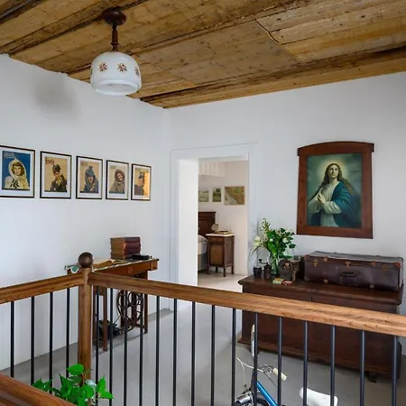 House 1797 - Charm Of Slovenian Vintage Apartamento Dob