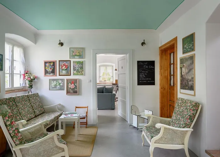 Apartment House 1797 - Charm Of Slovenian Vintage *